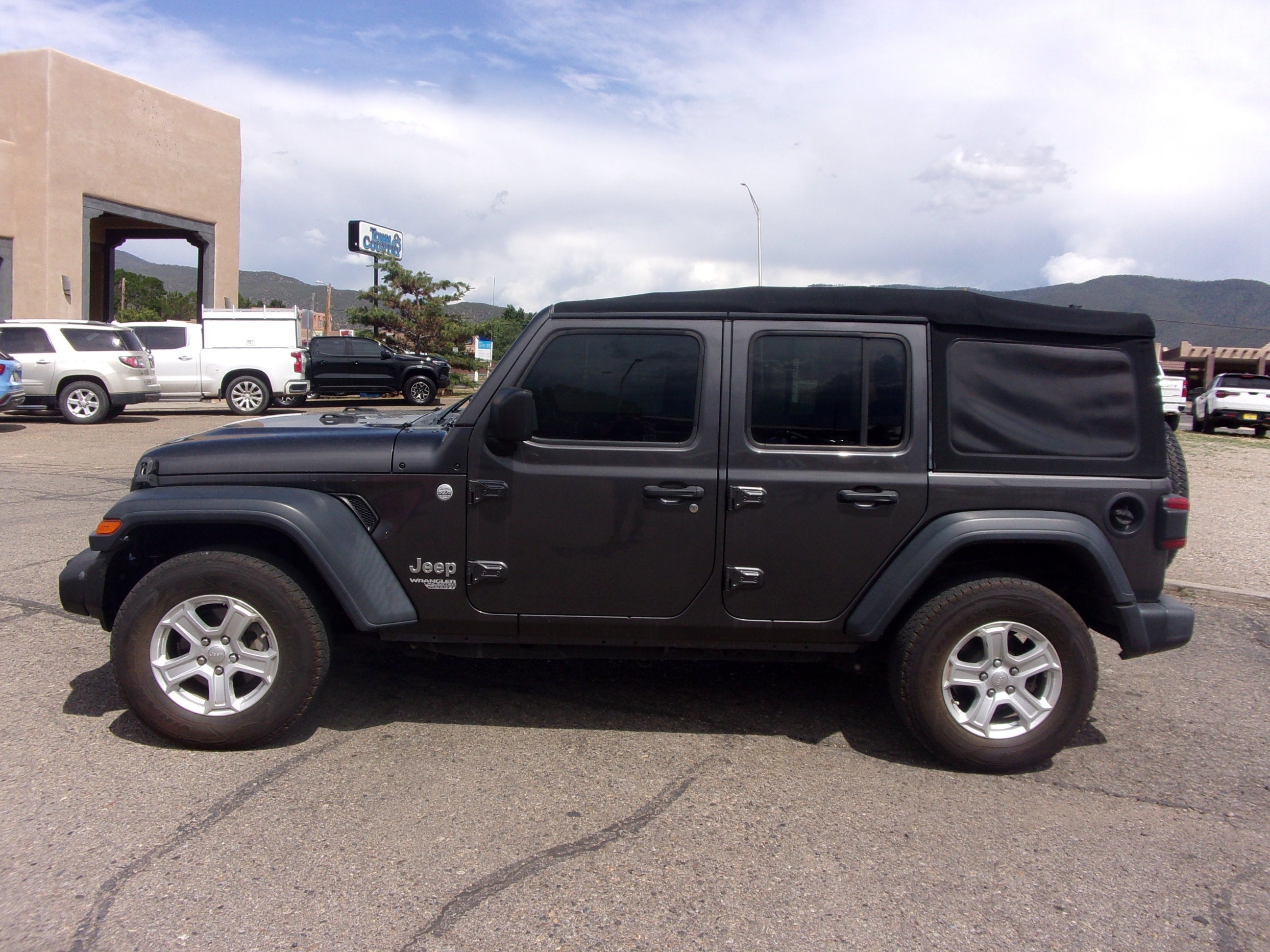 2018 Jeep Wrangler Unlimited Sport S