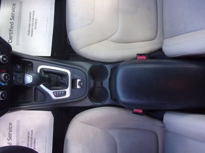 2016 Jeep Cherokee Sport