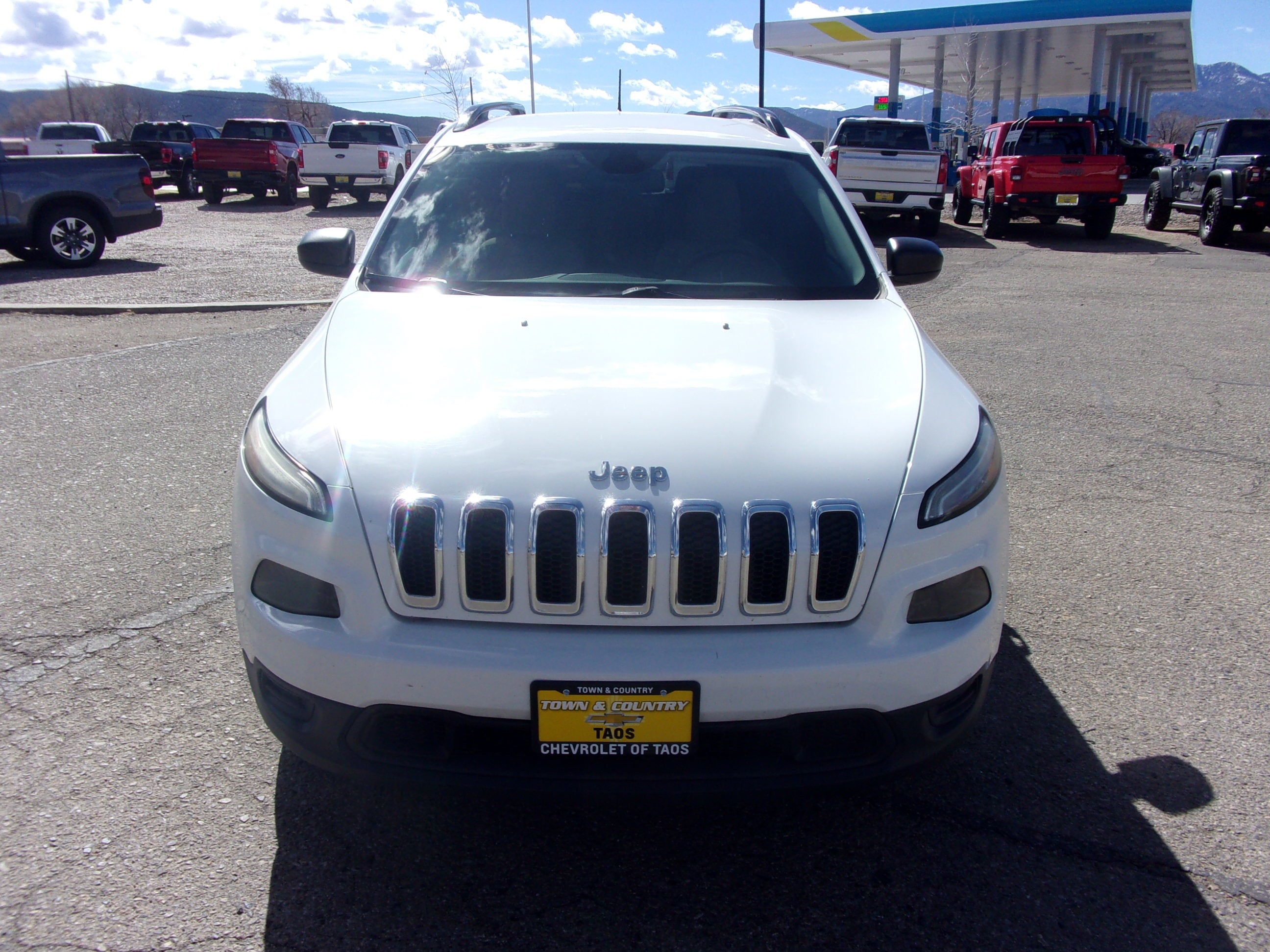 2016 Jeep Cherokee Sport