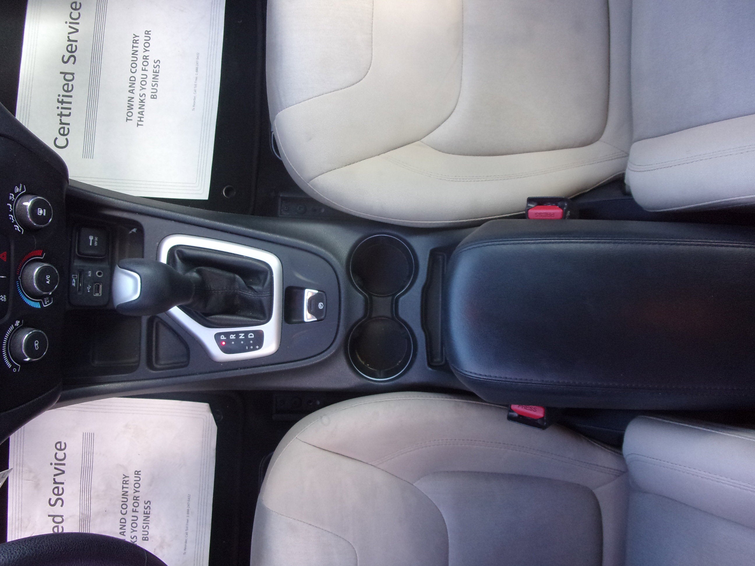 2016 Jeep Cherokee Sport