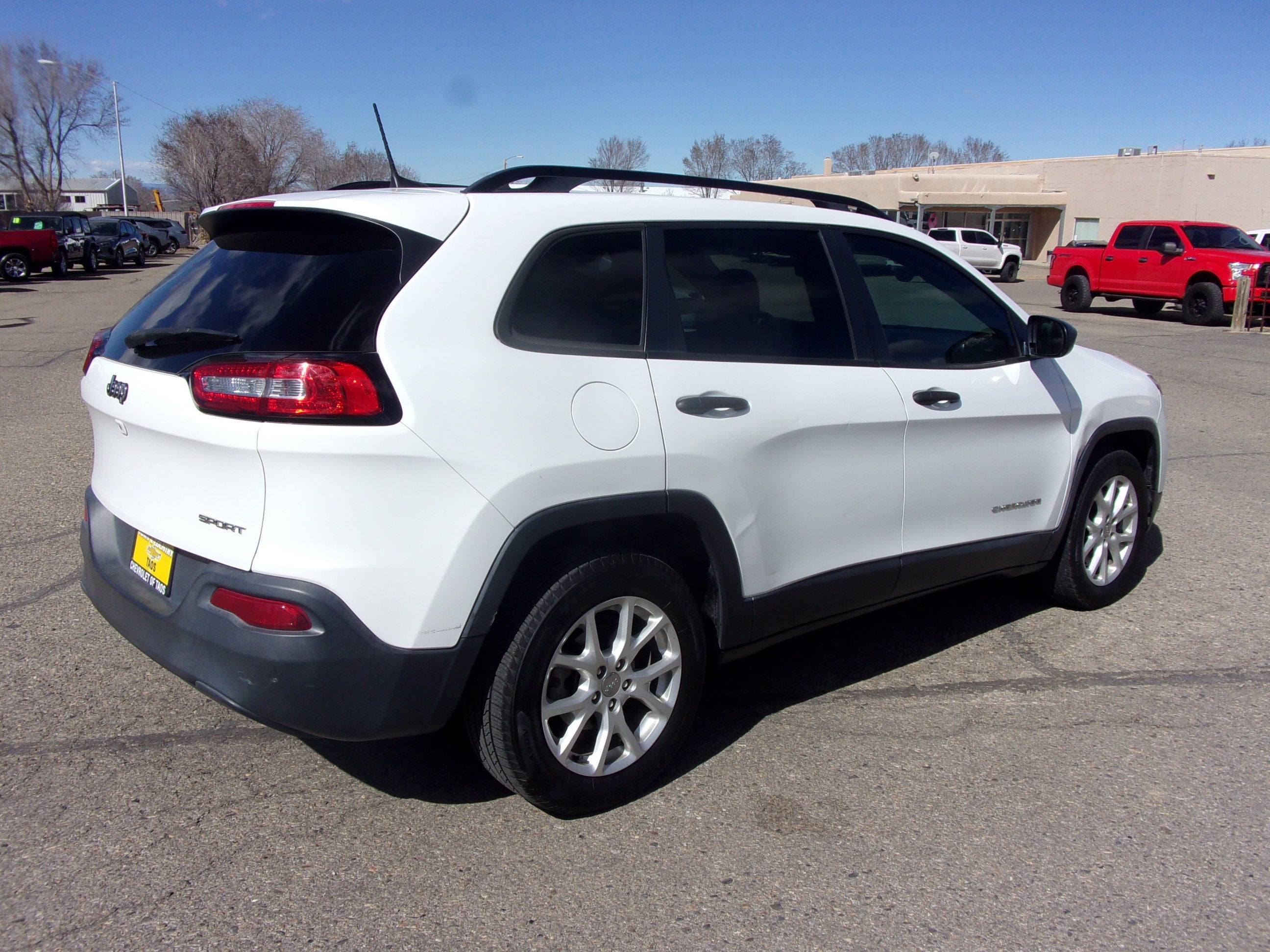 2016 Jeep Cherokee Sport