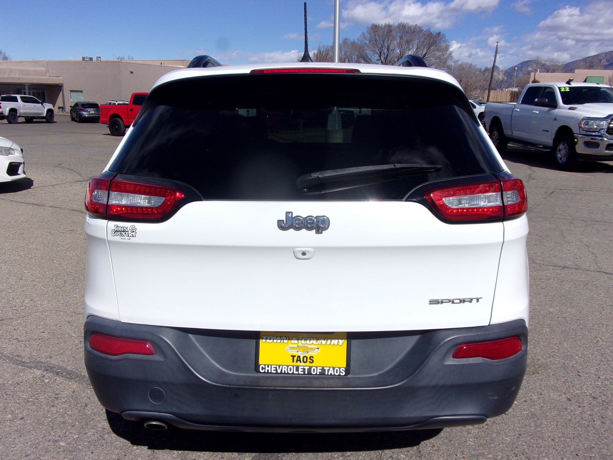 2016 Jeep Cherokee Sport