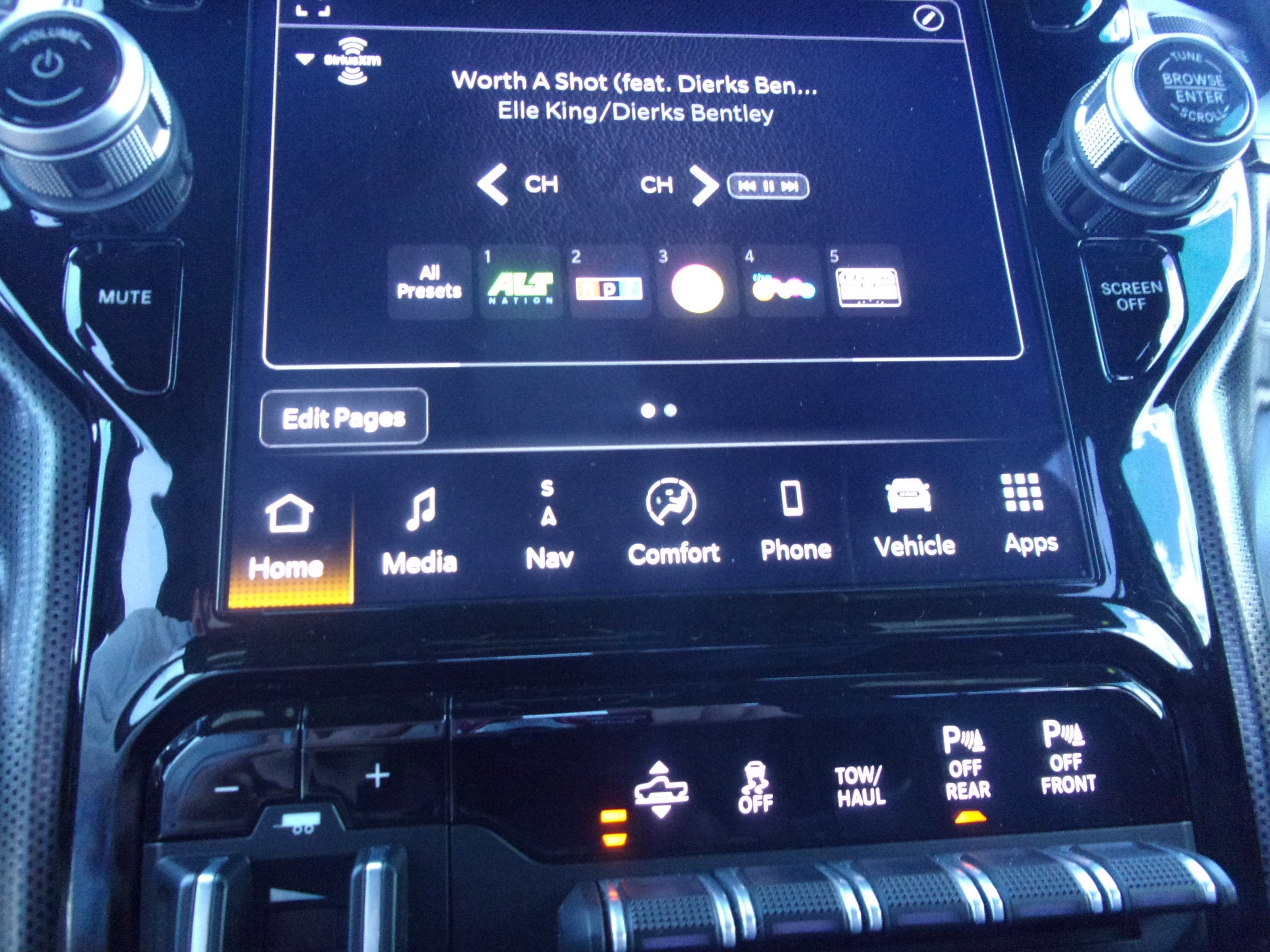 2023 RAM 1500 Limited