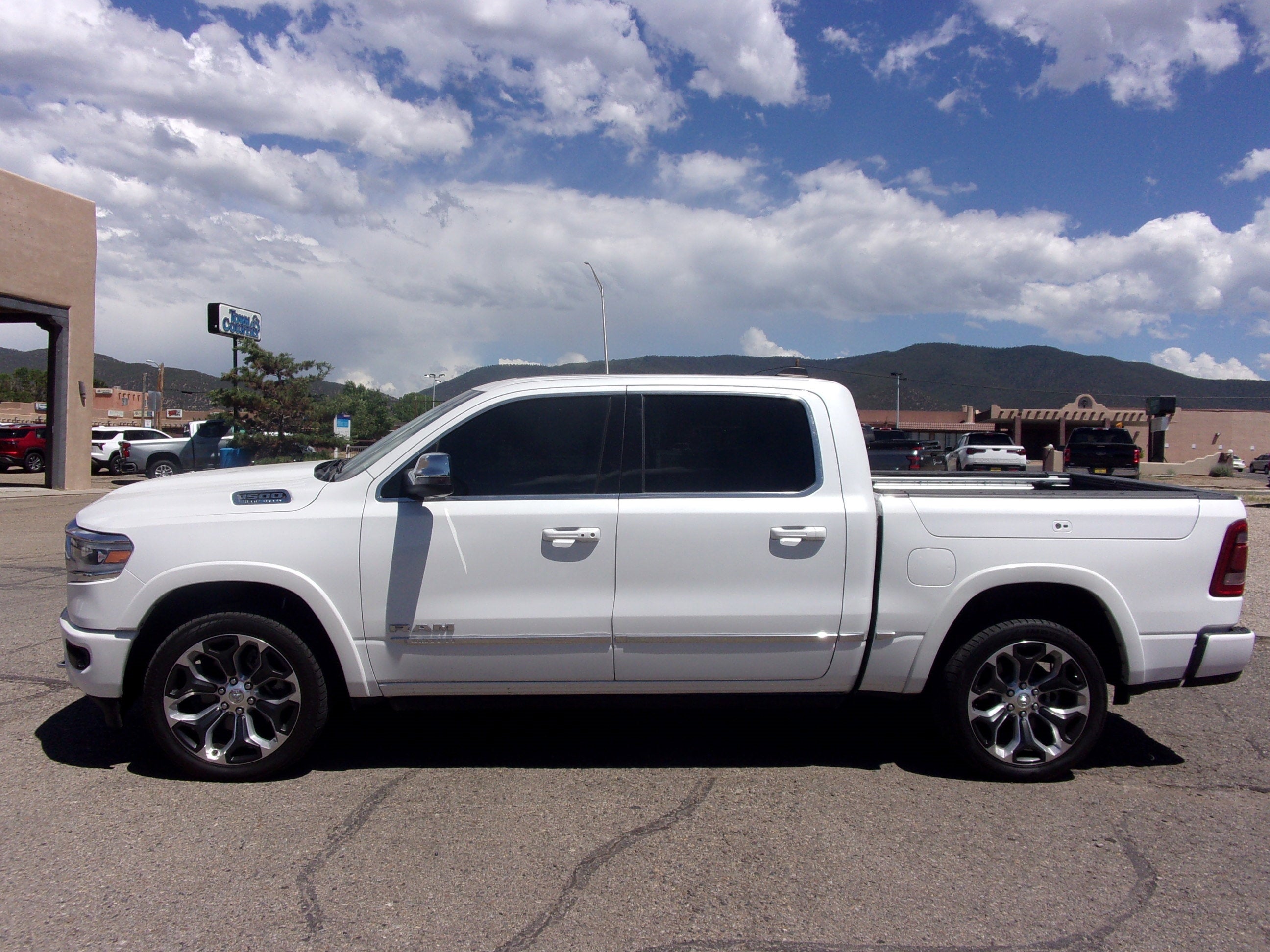 2023 RAM 1500 Limited