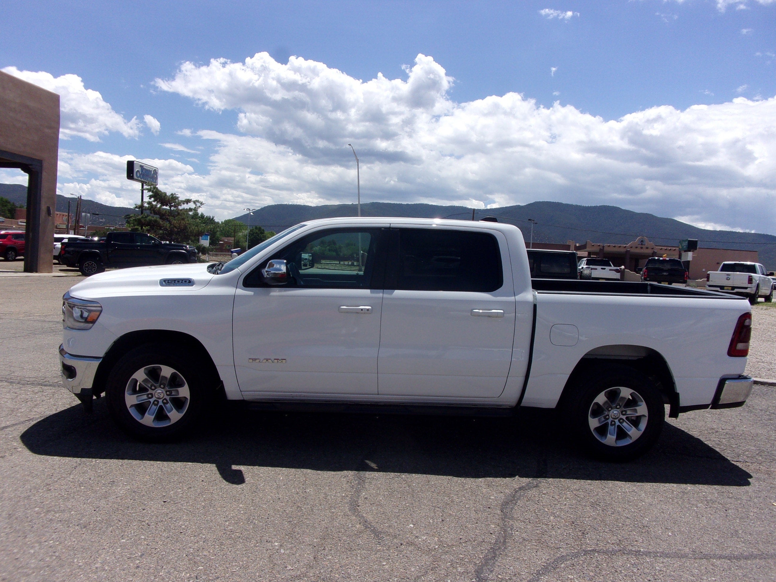 2024 RAM 1500 Laramie
