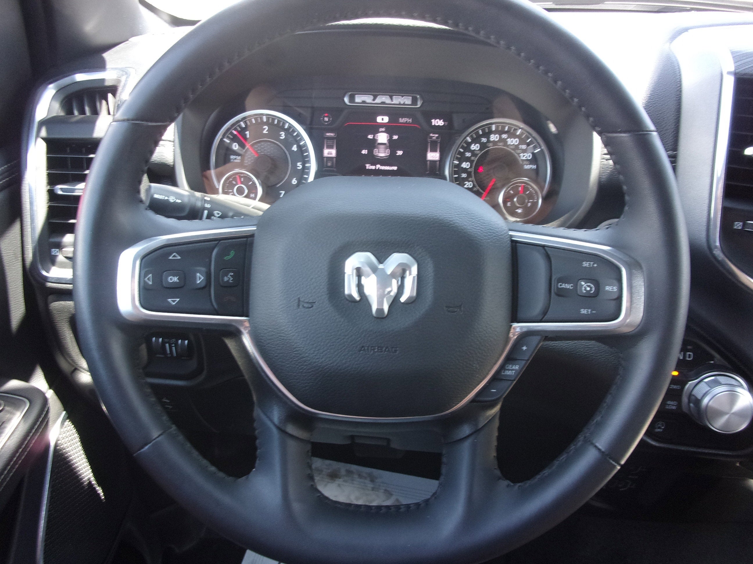 2024 RAM 1500 Laramie