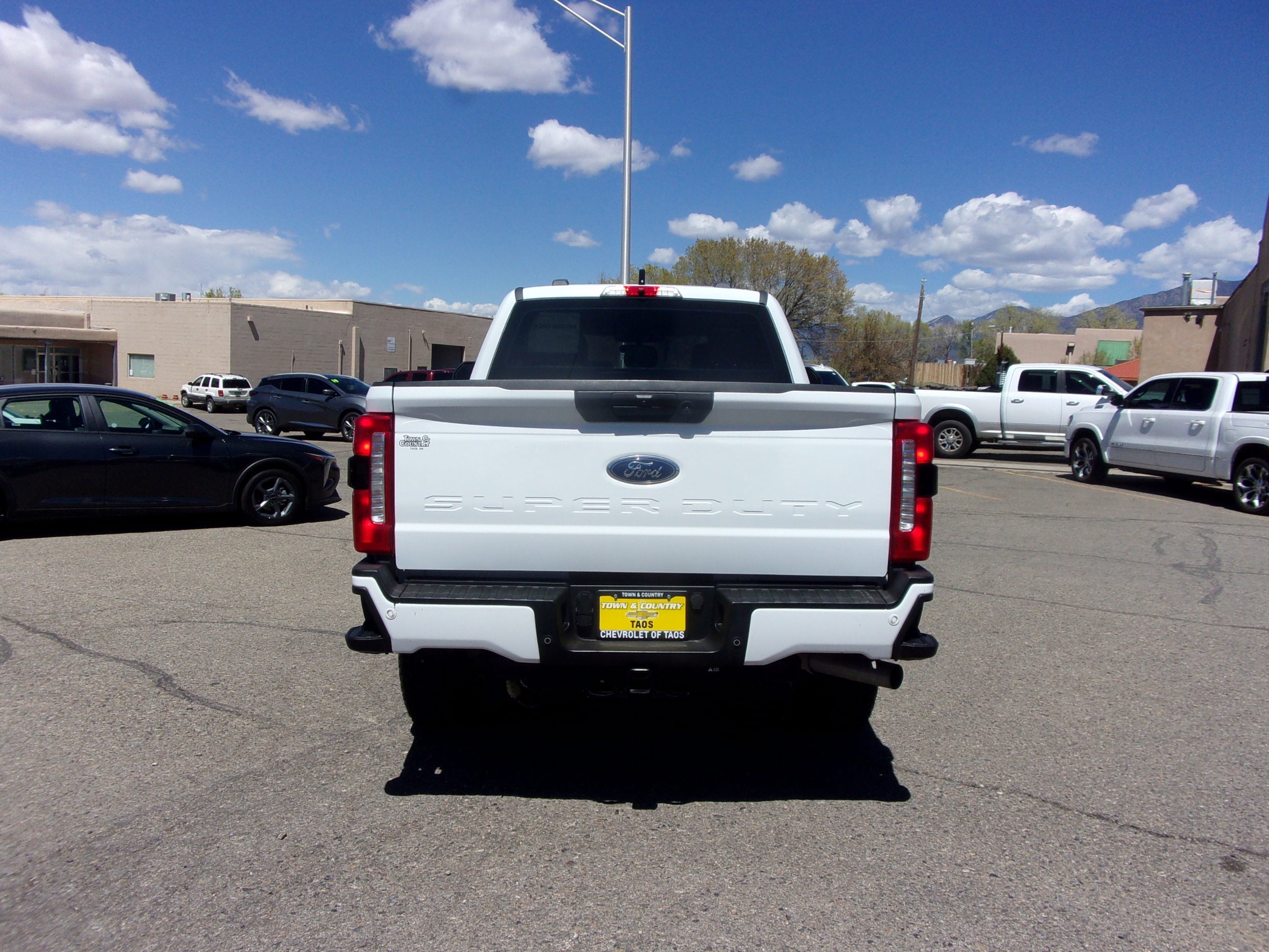 2023 Ford Super Duty F-250 SRW XL