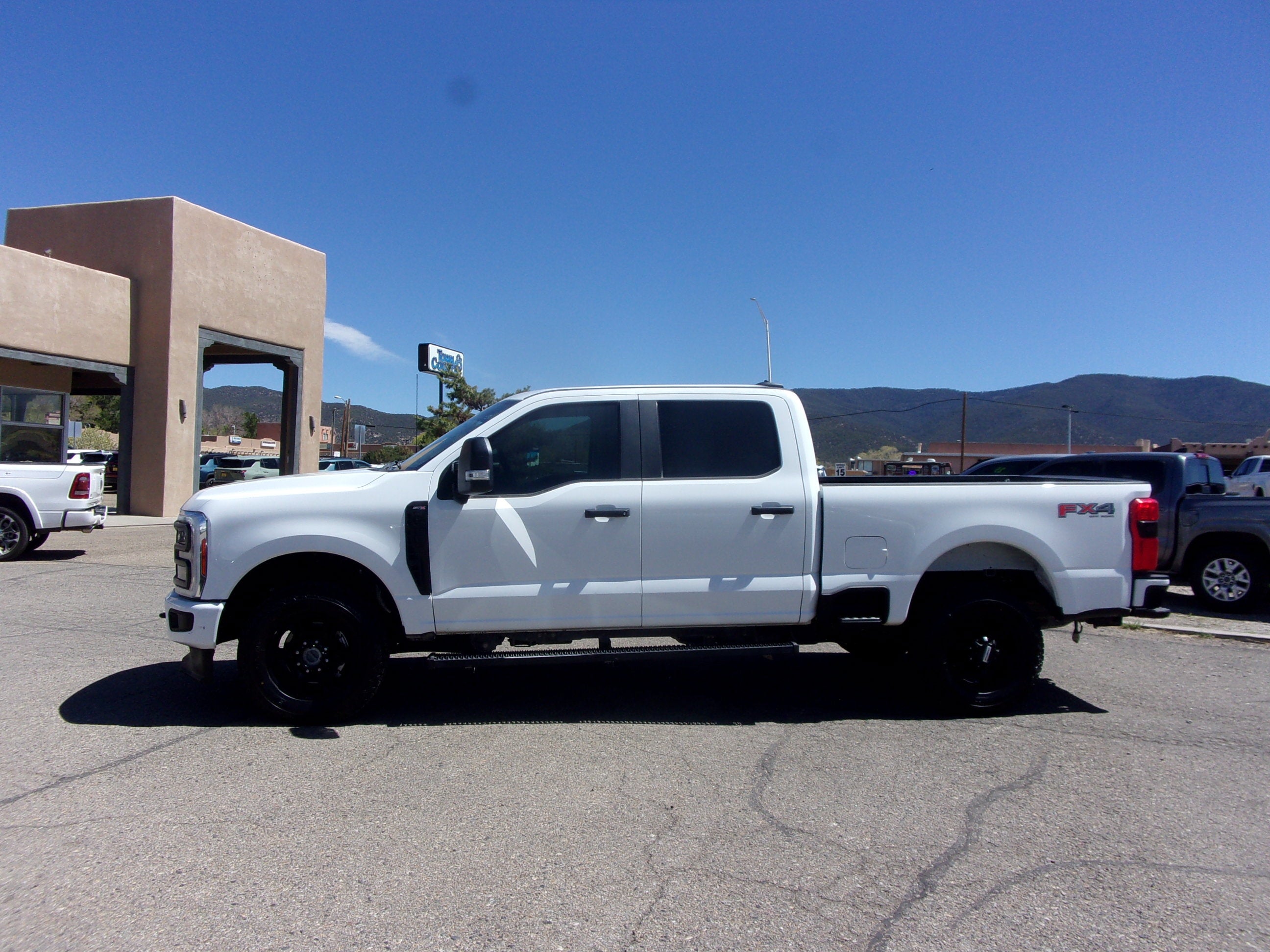 2023 Ford Super Duty F-250 SRW XL