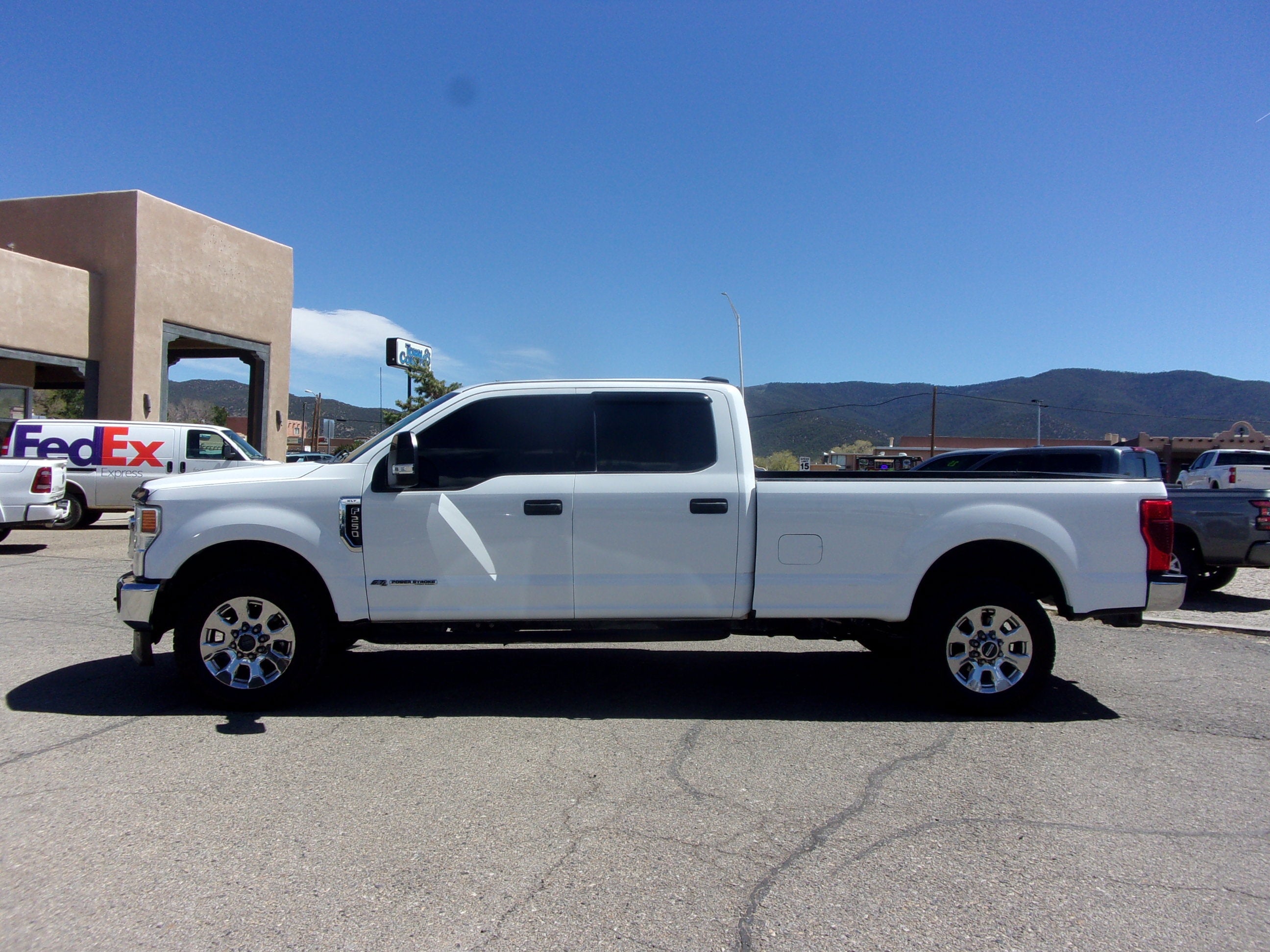 2022 Ford Super Duty F-250 SRW XL