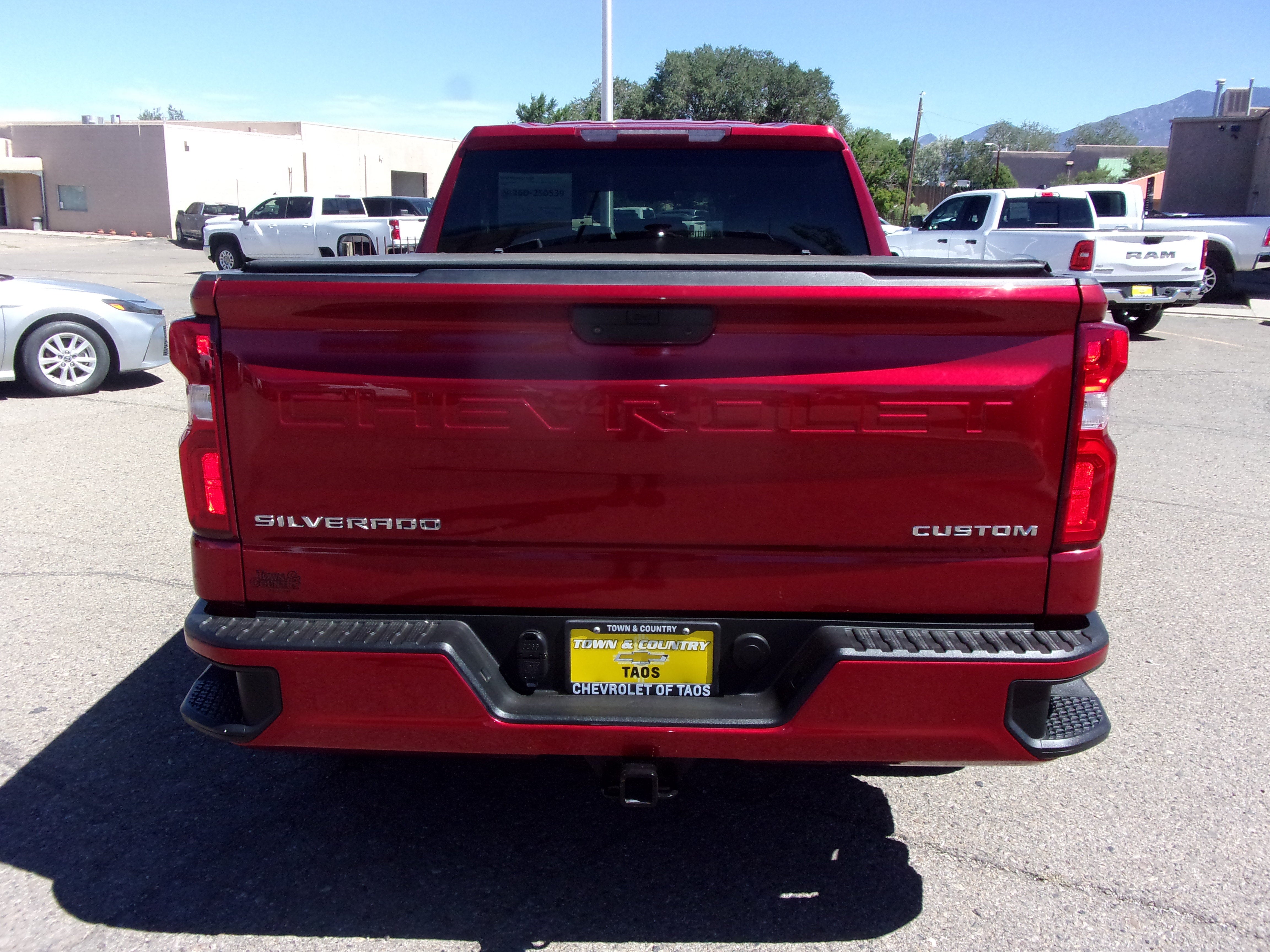 2021 Chevrolet Silverado 1500 Custom