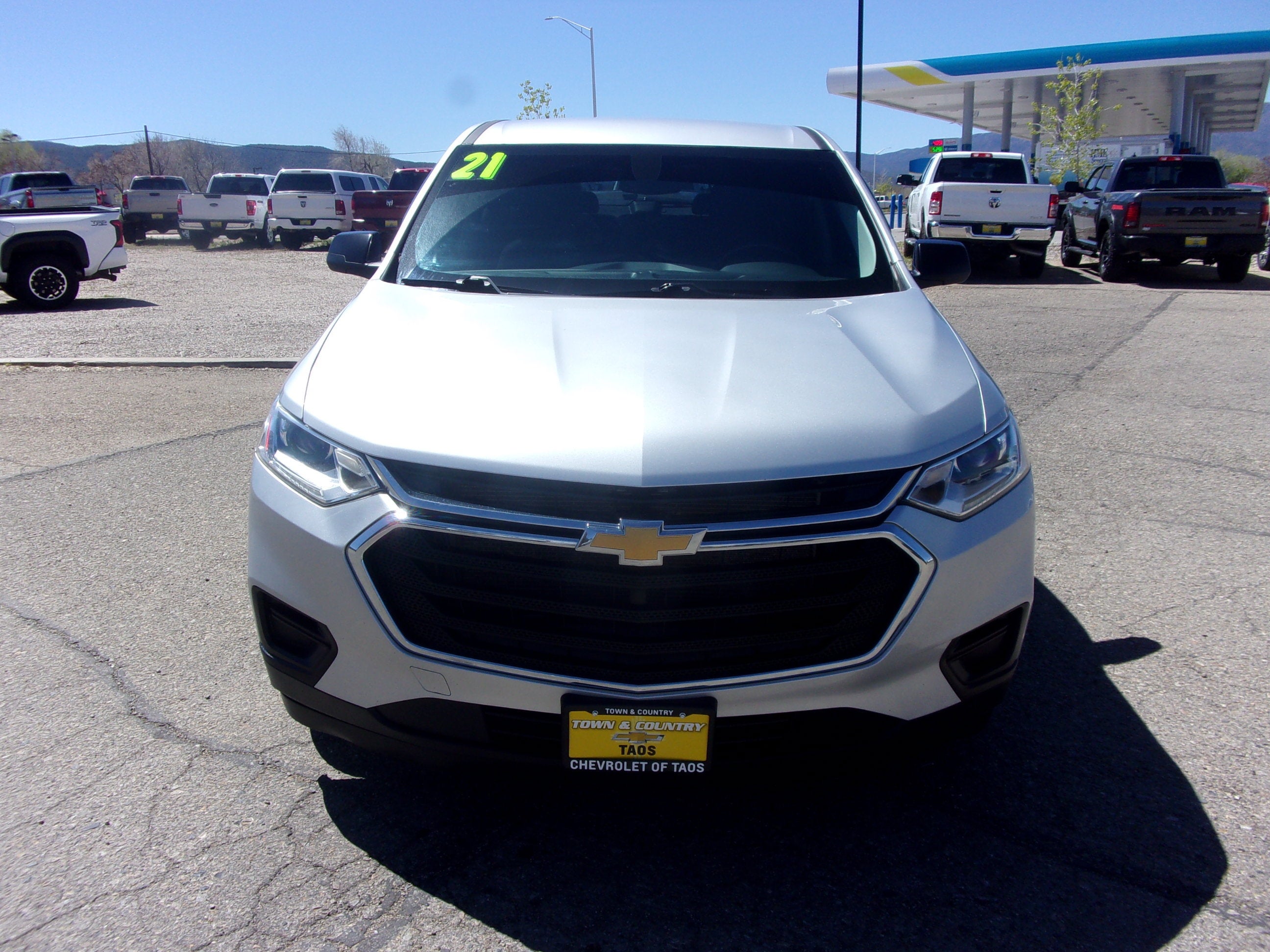 2021 Chevrolet Traverse LS