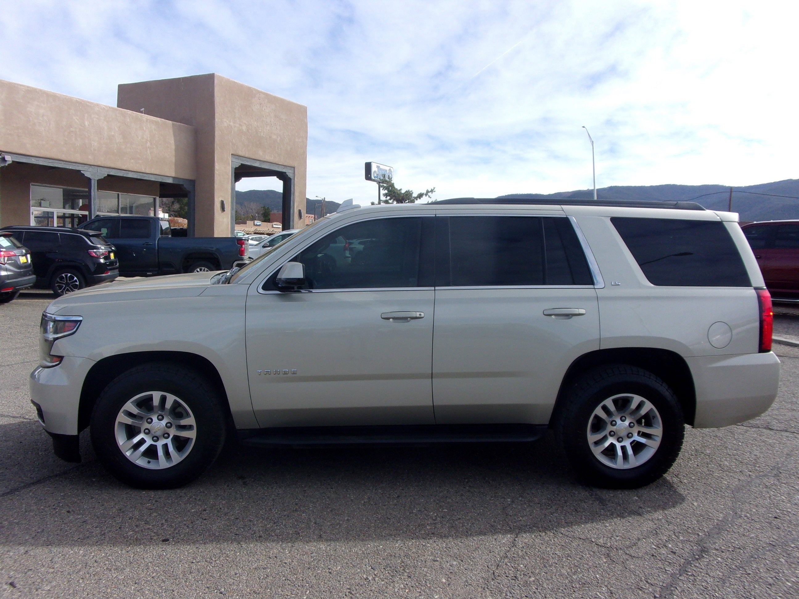 2016 Chevrolet Tahoe LS