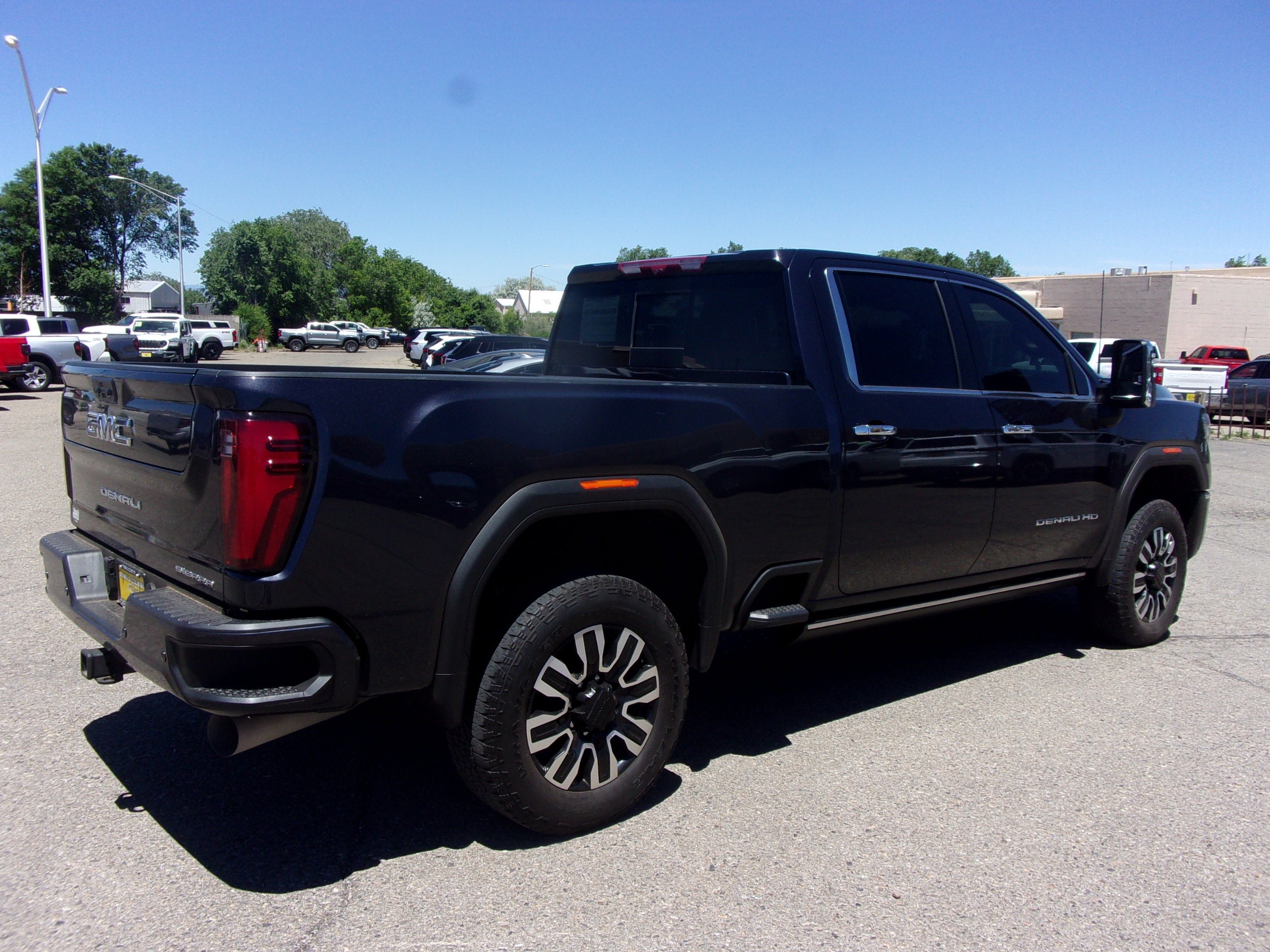 2024 GMC Sierra 3500 HD Denali Ultimate