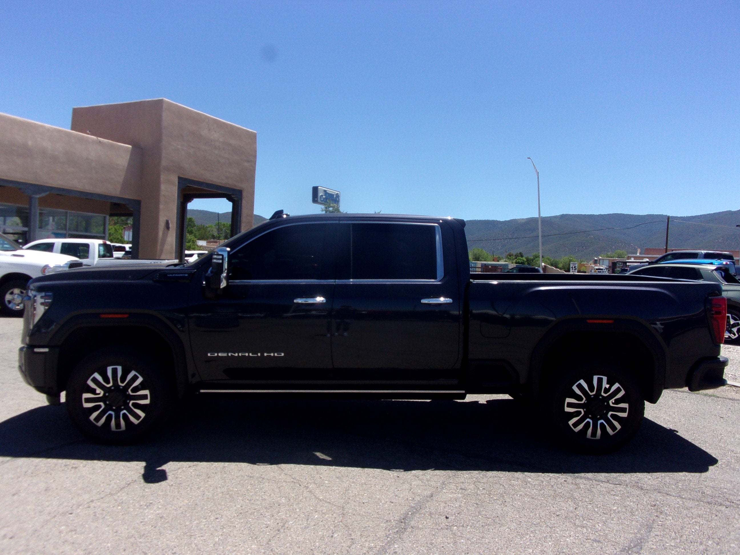 2024 GMC Sierra 3500 HD Denali Ultimate