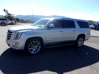 2019 Cadillac Escalade ESV Luxury