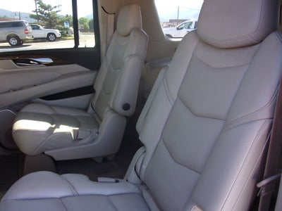 2019 Cadillac Escalade ESV Luxury