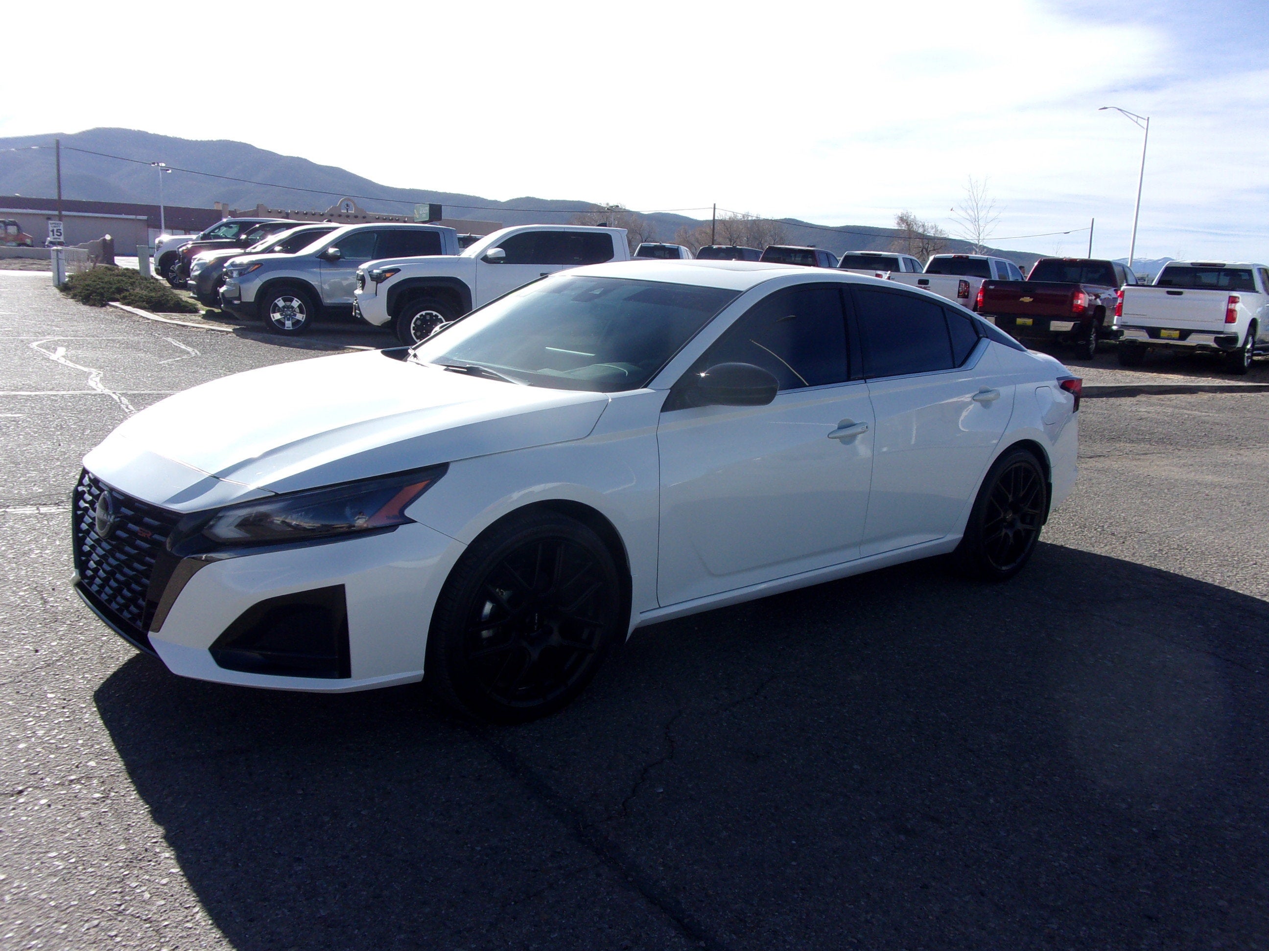 2024 Nissan Altima 2.5 SR