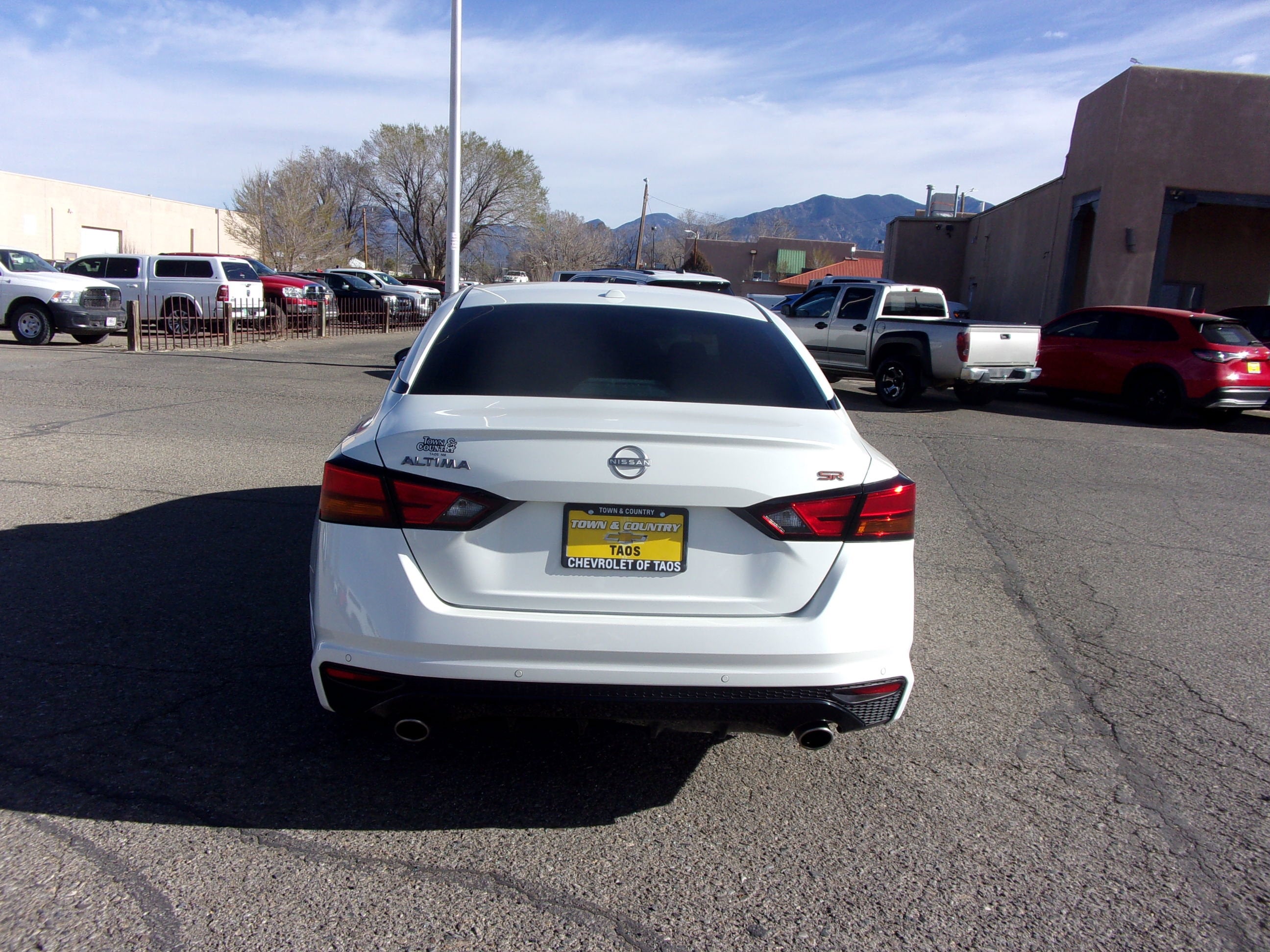 2024 Nissan Altima 2.5 SR