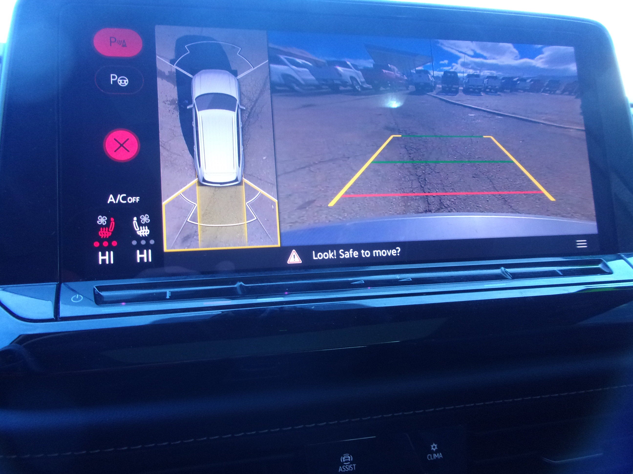 2024 Volkswagen Atlas 2.0T SEL Premium R-Line