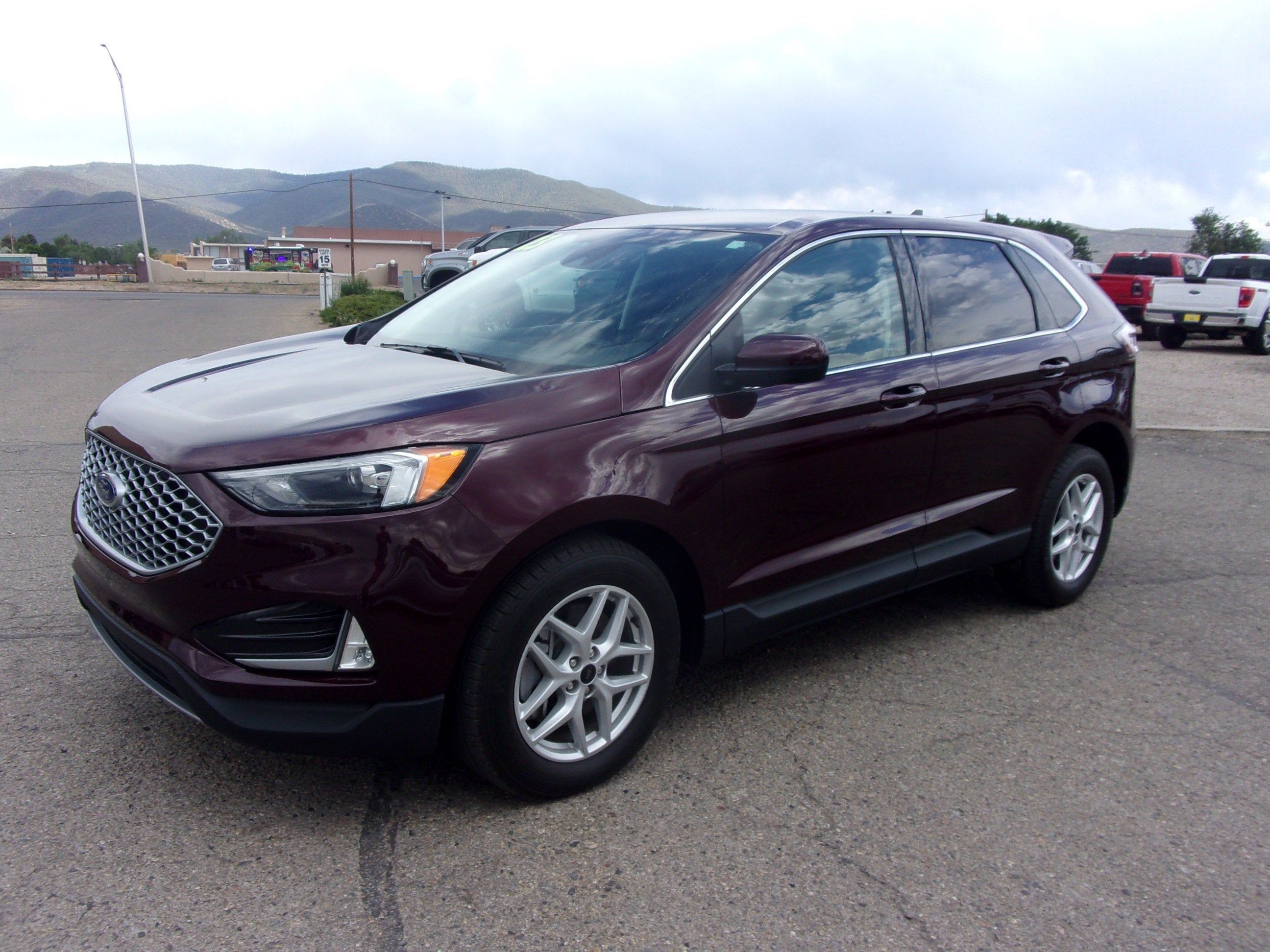 2023 Ford Edge SEL