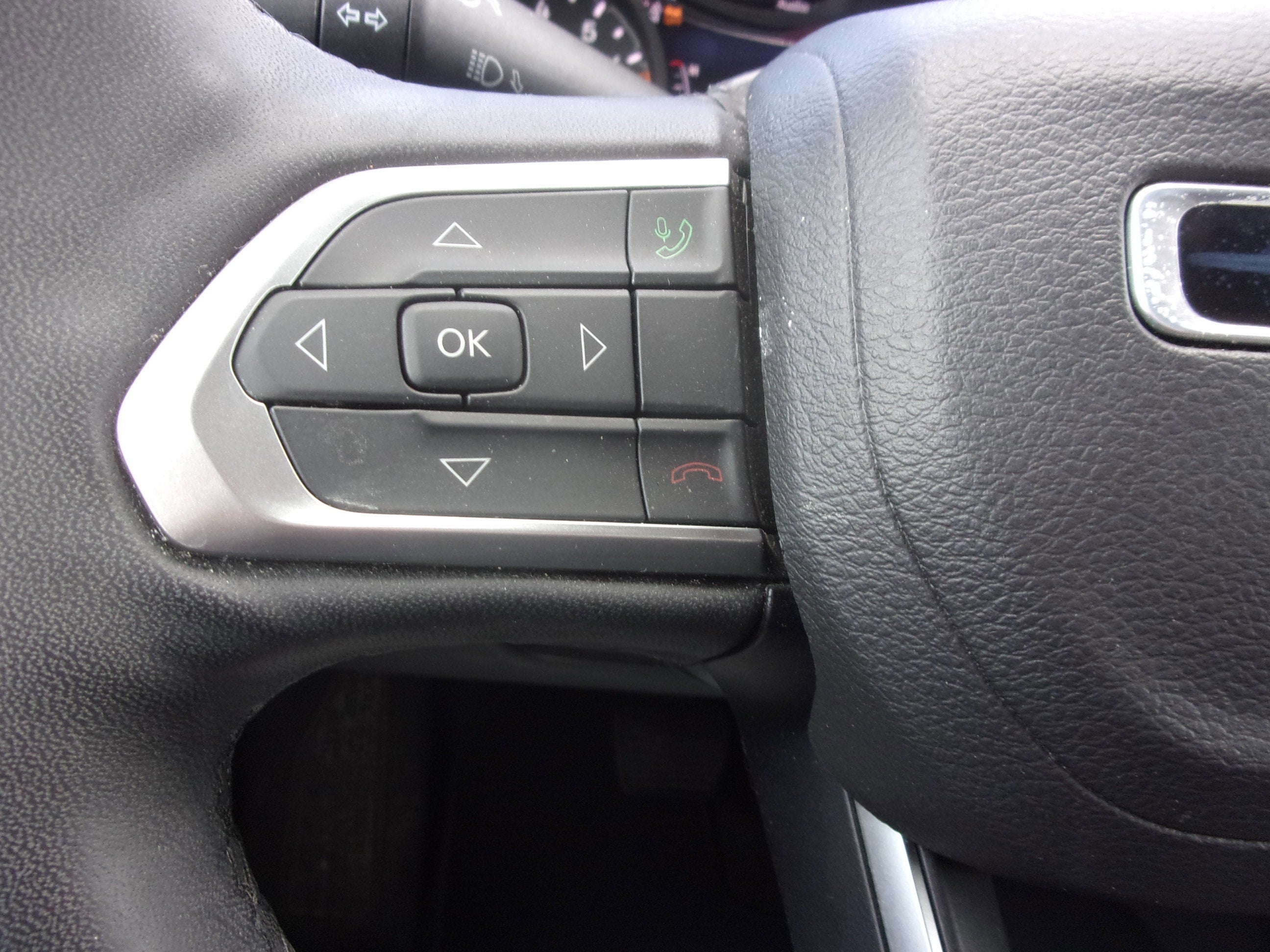 2023 Jeep Compass (RED) Edition