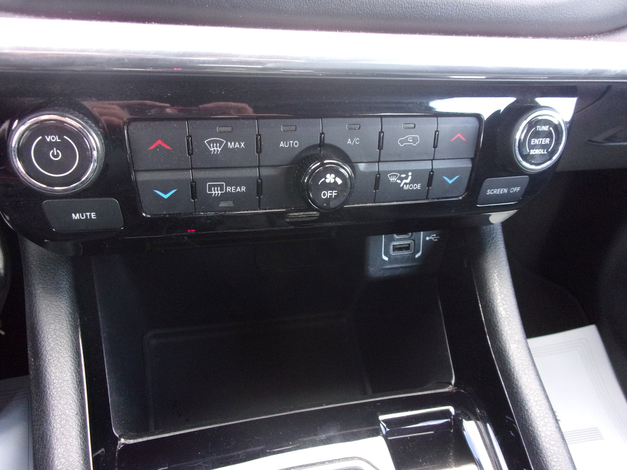 2023 Jeep Compass (RED) Edition