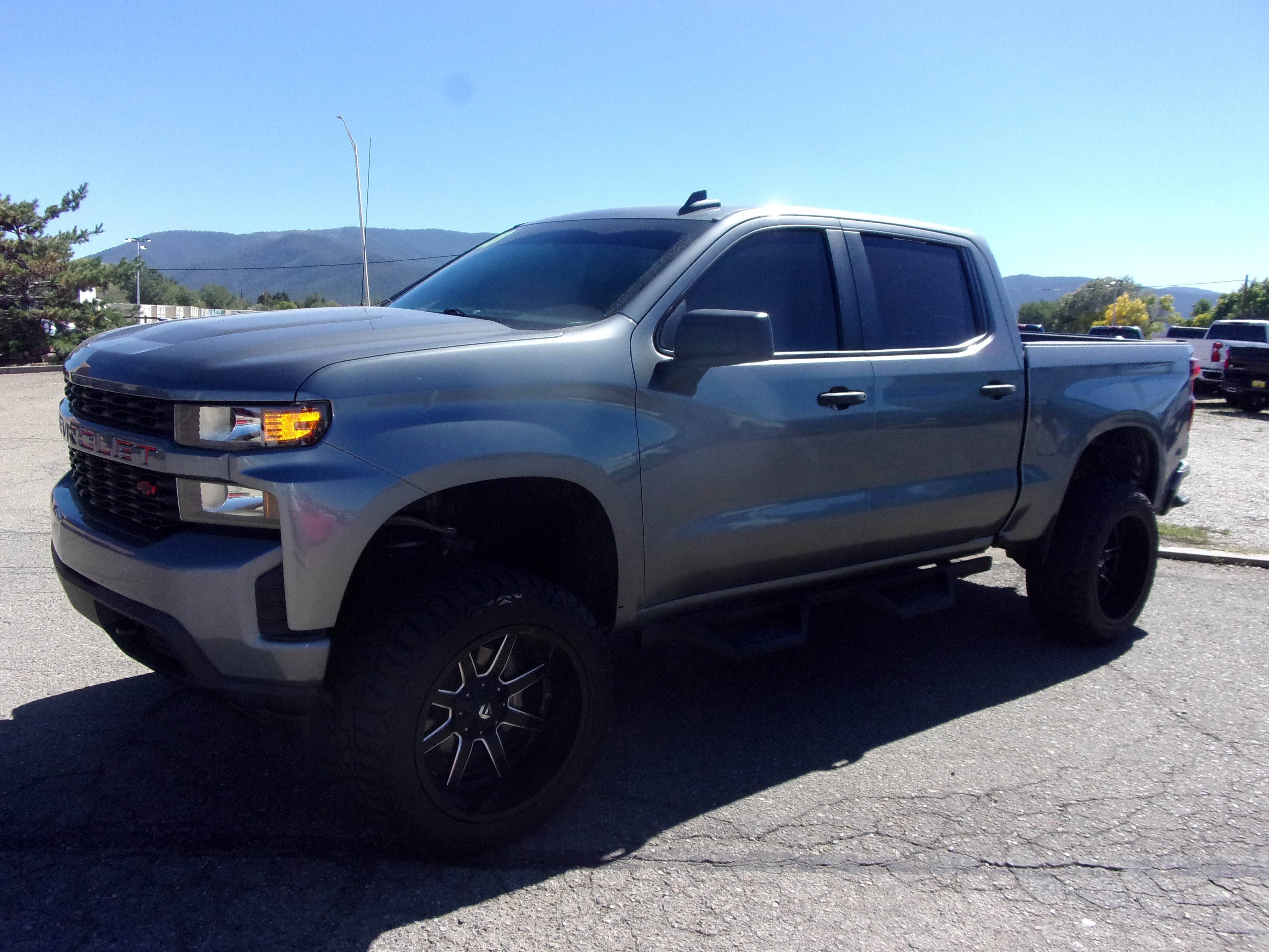 2020 Chevrolet Silverado 1500 Custom