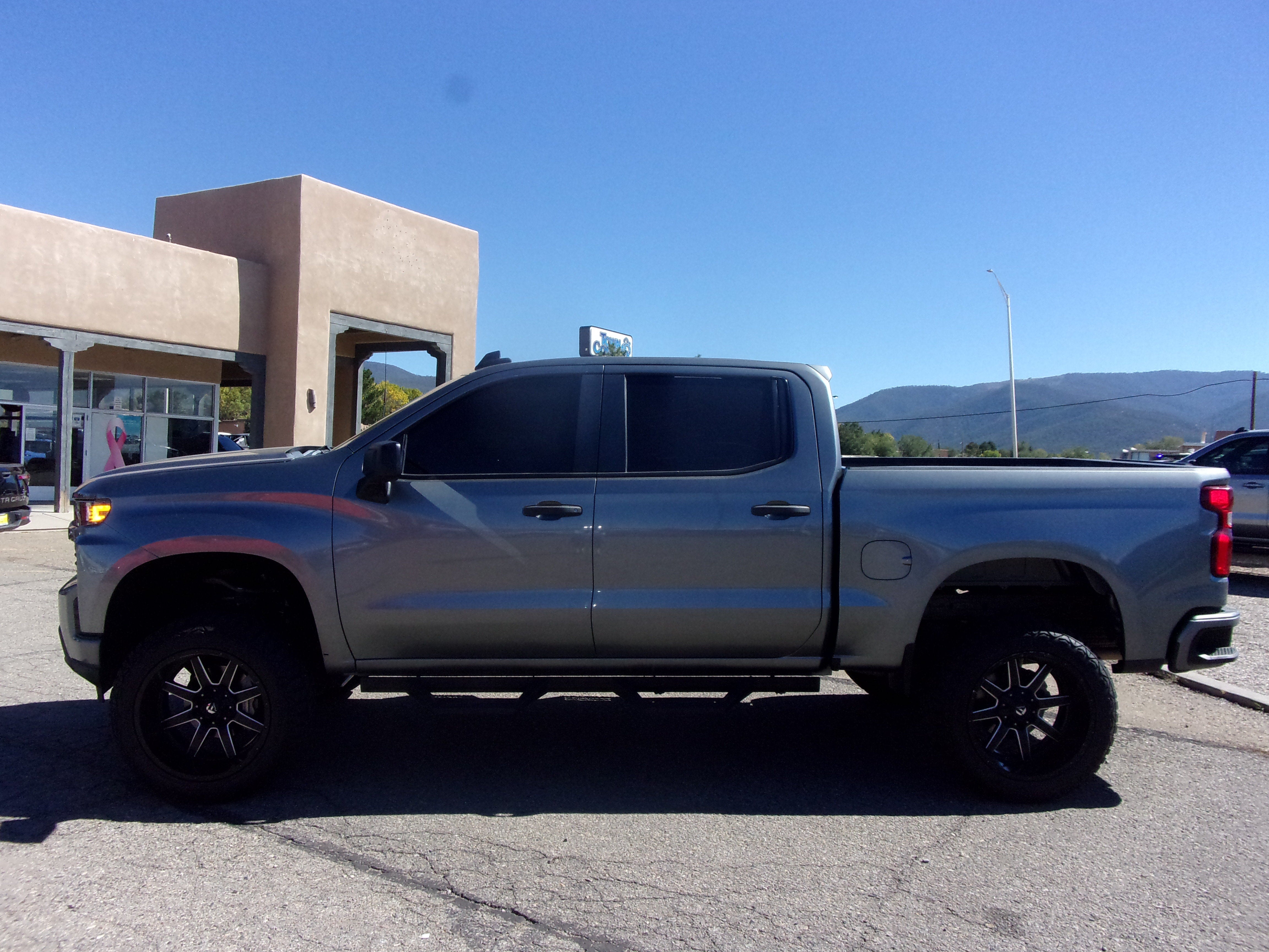 2020 Chevrolet Silverado 1500 Custom