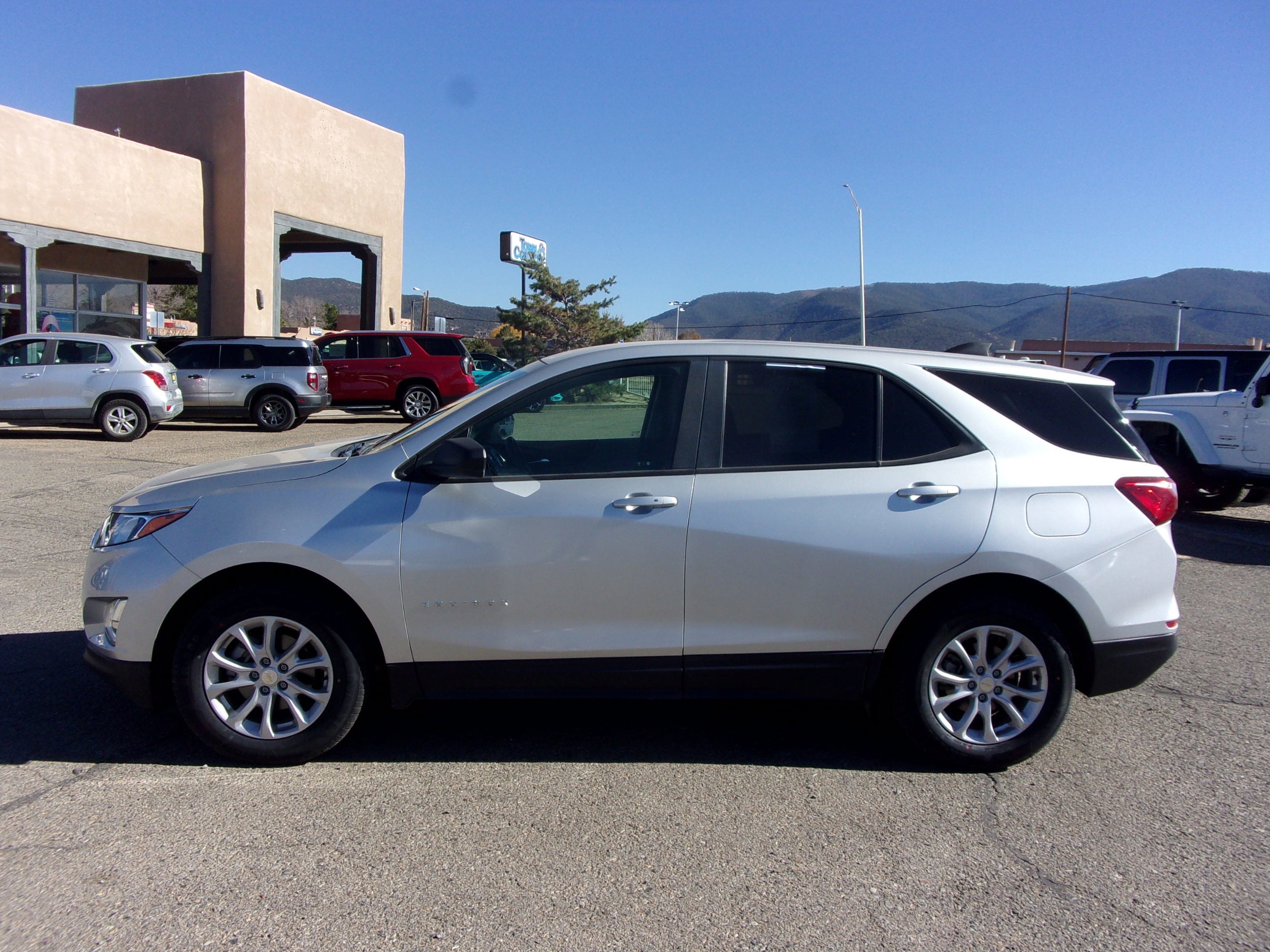 2021 Chevrolet Equinox LS