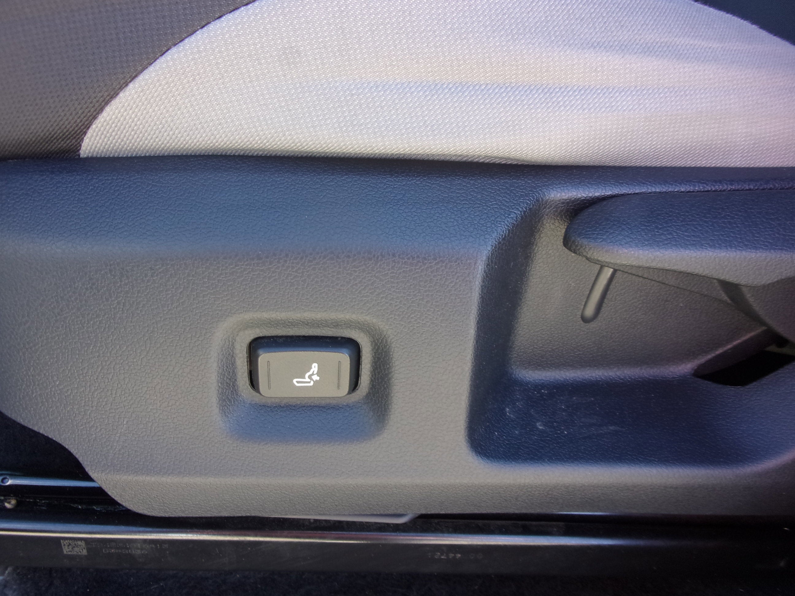 2025 Toyota Tacoma 4WD SR