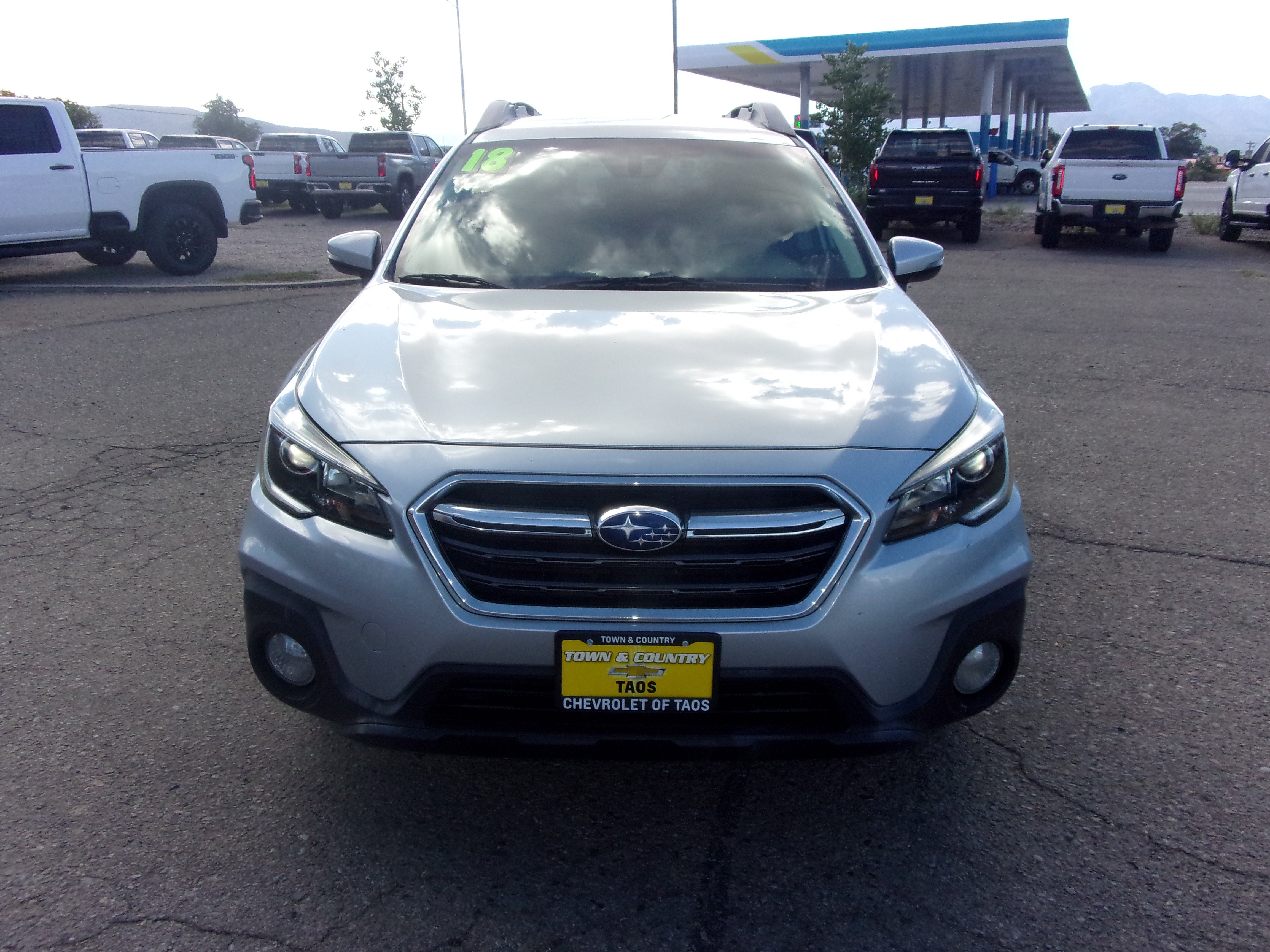 Used 2018 Subaru Outback Premium with VIN 4S4BSAFC8J3363121 for sale in Taos, NM