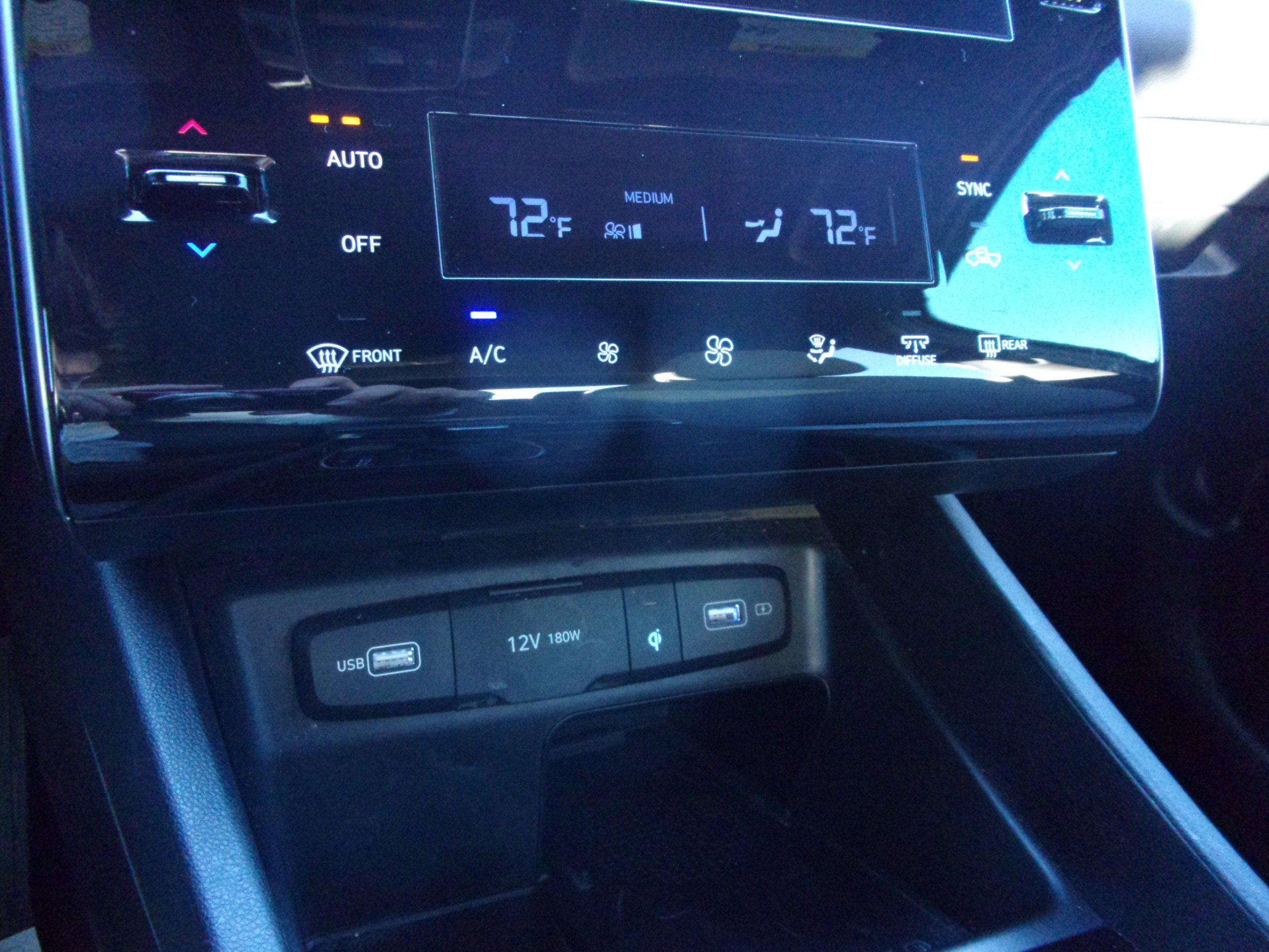 2022 Hyundai Santa Cruz SEL Premium