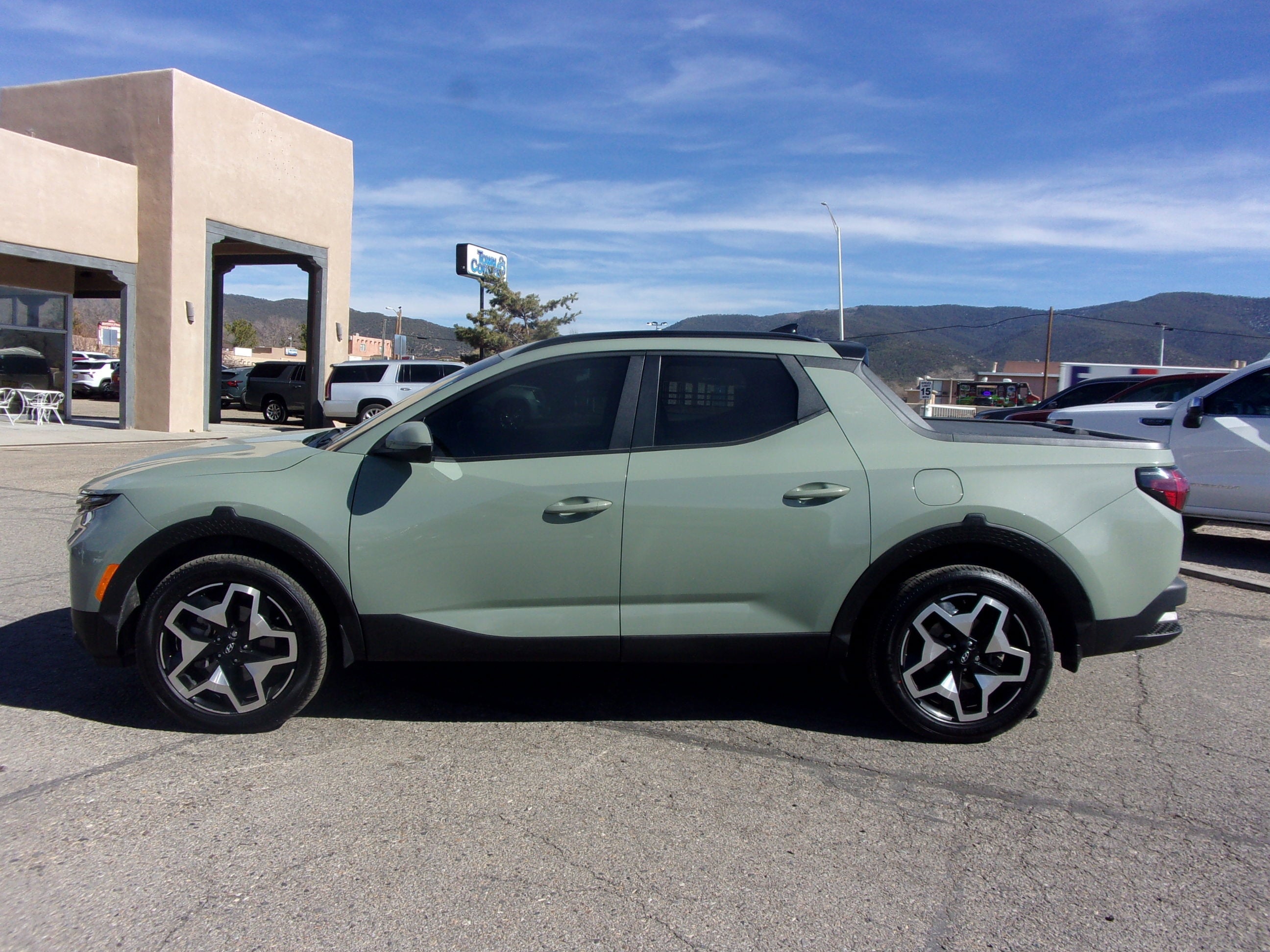 2023 Hyundai Santa Cruz Limited