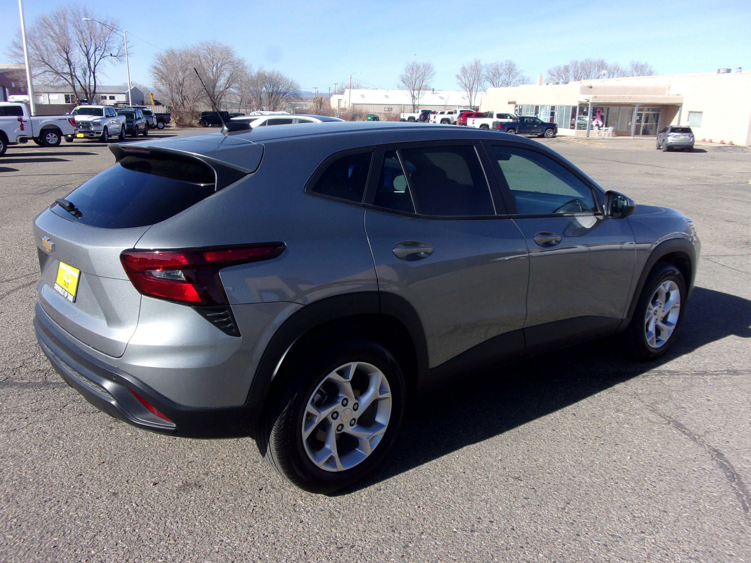 2025 Chevrolet Trax LS