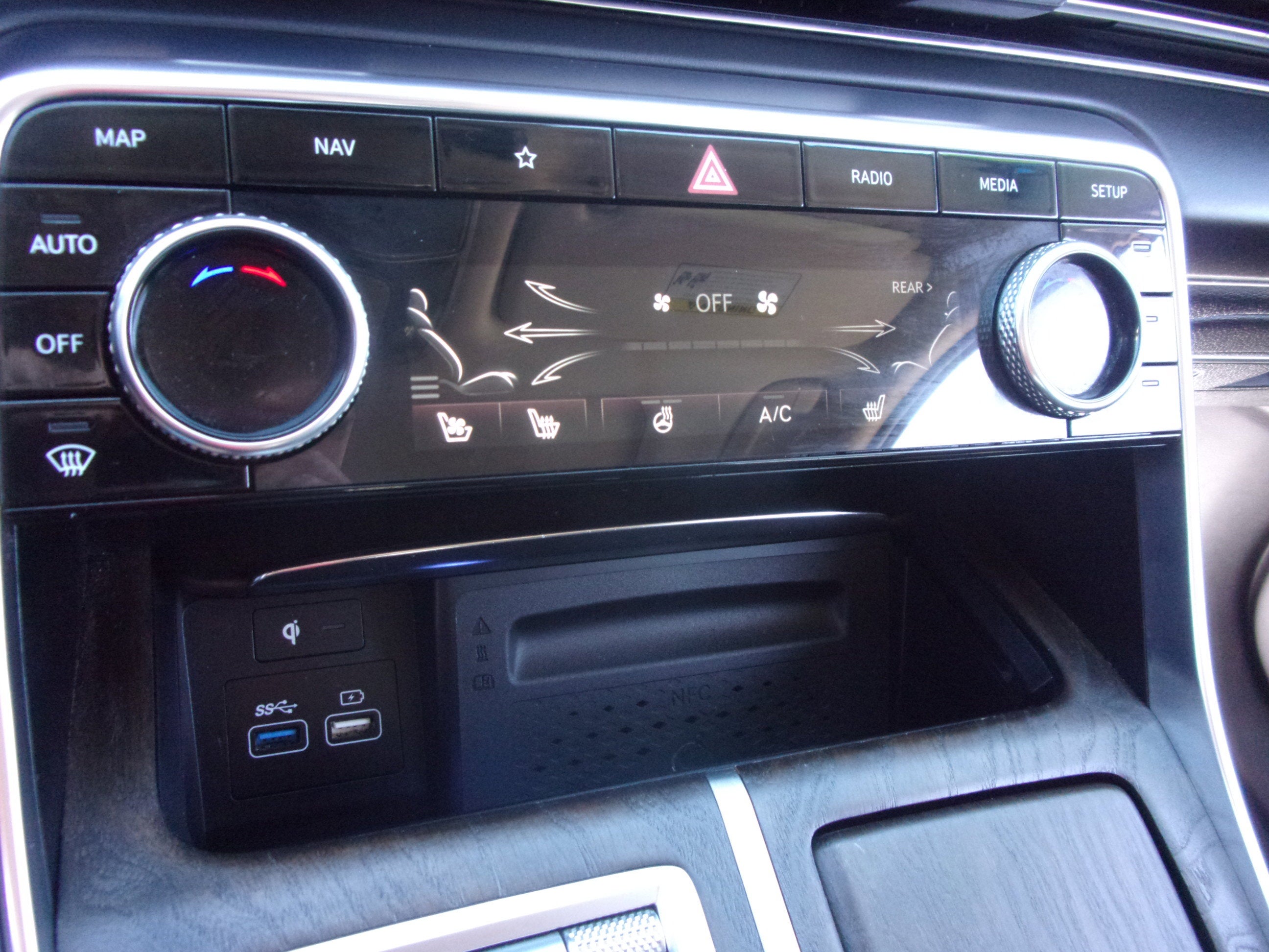 2021 Genesis GV80 Base